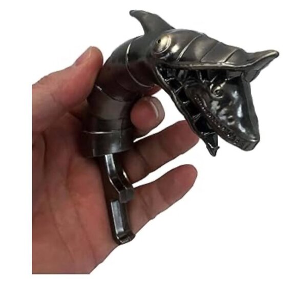 Beetlejuice Sandworm Bottle Opener By Factory  Cast Metal  Sturdy Heavy Duty Des - Picture 8 of 12